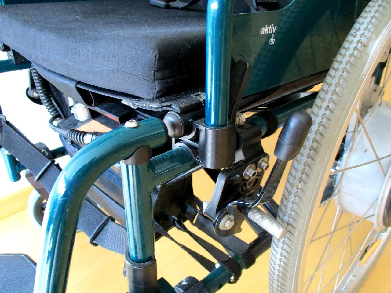 wheelchair, care for the elderly, human, dependent, disease, constant, retirement home, care costs, health, old, disability, supply, maintenance, wheelchair, wheelchair, wheelchair, wheelchair, wheelchair. Budget construction, care and equipment separately for aging in place